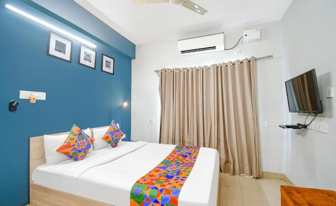 Hotel Vrindavan Bhakti Bhavan- Near Prem Mandir By Mukund Extérieur photo